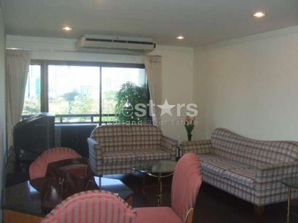 à Bangkok, appartement avec 2 chambres proche BTS Phrong Pong, photo 2