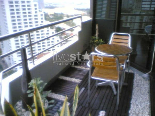 à Bangkok, appartement refait à neuf quartier Asoke, photo 2