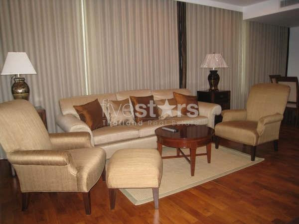à Bangkok, appartement de standing proche du BTS Phrom pong