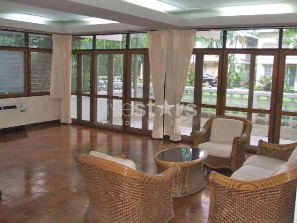 in Bangkok, colonial house in compound in Sathorn area, photo 3