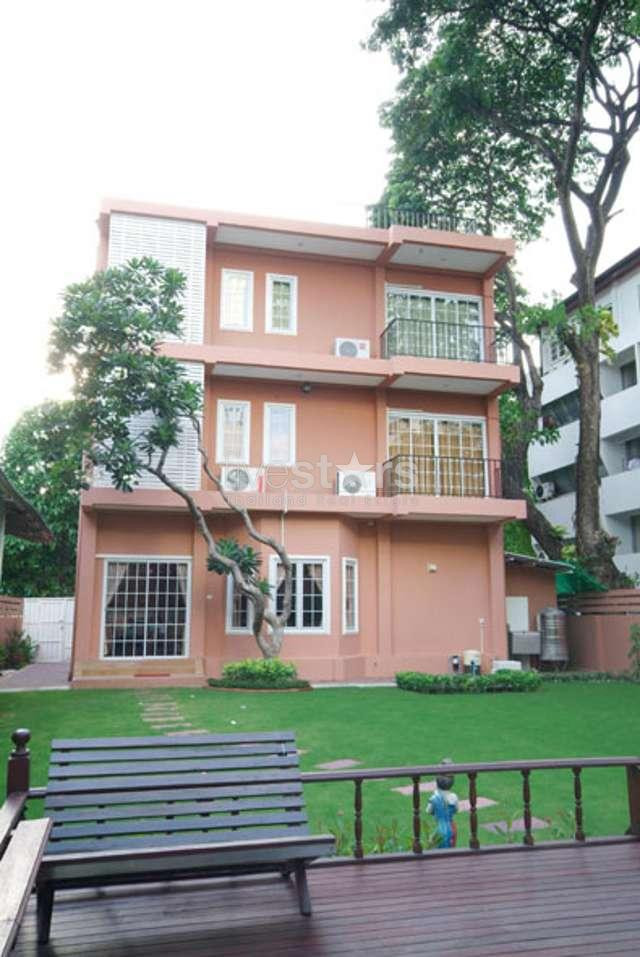 maison non meublée de 5 chambres avec piscine privée et grand jardin située au centre de la région de Phromphong., photo 4