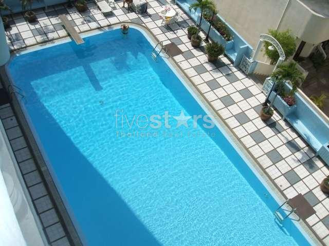 in Bangkok, A spacious 2 bedroom apartment in Sathorn area.