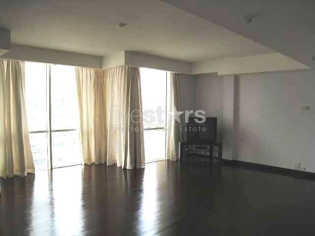 à Bangkok, bel appartement avec 2 chambres proche du BTS quartier Chitlom, photo 2