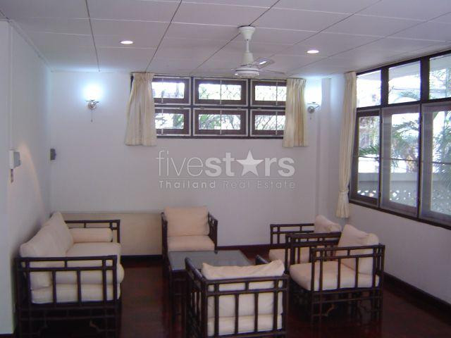 in Bangkok, a good value 3 bedroom house in Sathorn area, In compound with 24 hr security., photo 3