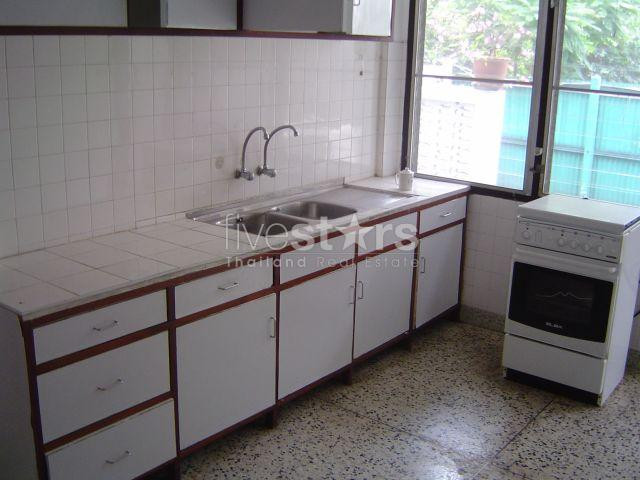 in Bangkok, a good value 3 bedroom house in Sathorn area, In compound with 24 hr security., photo 5