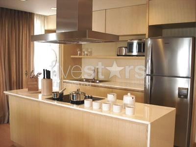 in Bangkok, Promphong area, a new apartment, fully furnished 2-3 bedrooms with a large balcony, photo 2