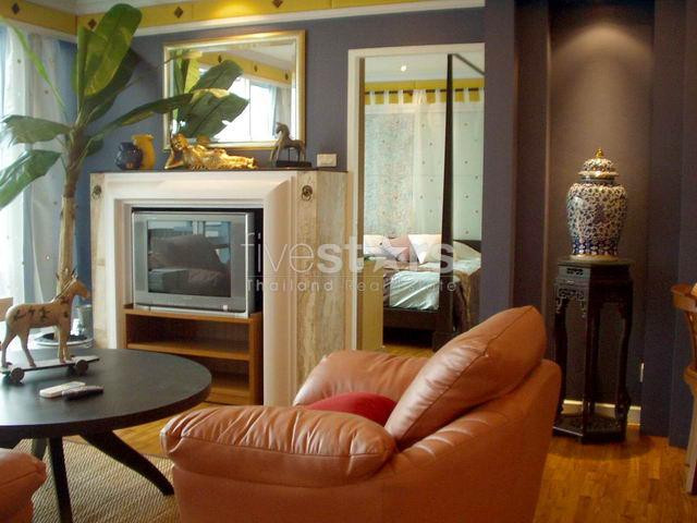 in Bangkok, Nana area, Thai-contemporary decorated 1 Bed., new condo, 300 M. from BTS station, photo 3