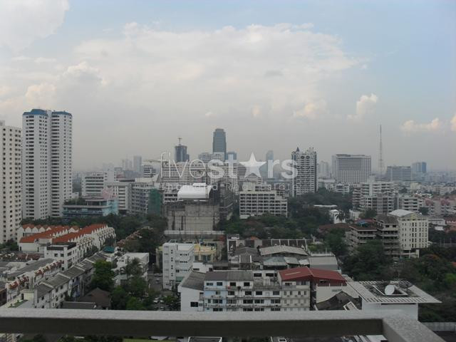 in Bangkok, Sukhumvit area, nice 2 bedrooms condominium, Fully Furnished in quality building, photo 6
