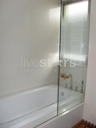 Pet friendly 3 bedroom apartment for rent close to Big C shopping center Rama 4, photo 5