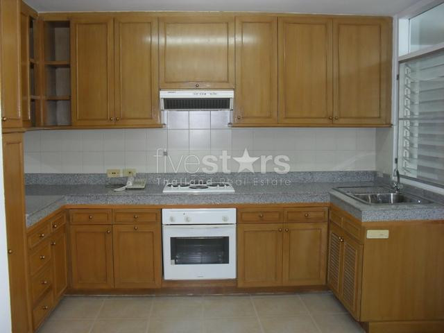 à Bangkok, appartement spacieux avec 4 chambres quartier Ekamai et facile d'accès au lycée Français, photo 2