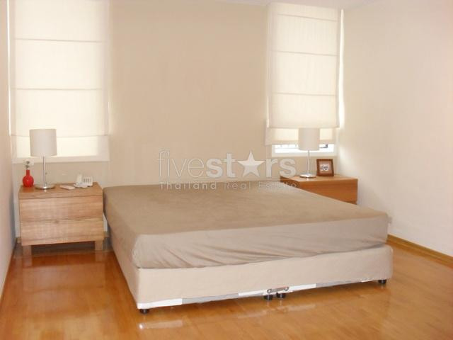 à Bangkok, appartement lumineux avec 2 chambres quartier Tonglor, photo 2