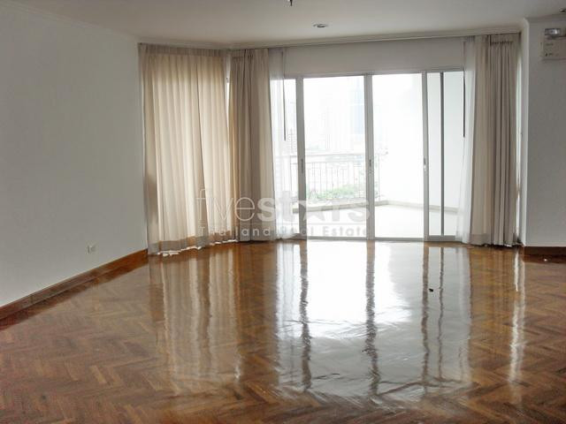 Yenakart Area, Nice 3 bedrooms apartment with big playground, photo 2