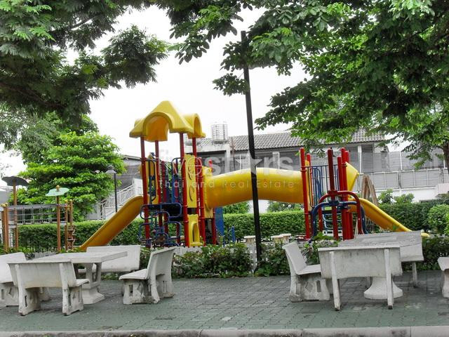 Yenakart Area, Nice 3 bedrooms apartment with big playground, photo 4