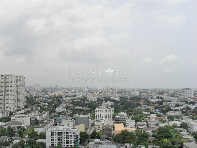 in Bangkok, nice 2 bedrooms with nice view and closed to BTS in Thong Lo area, photo 3