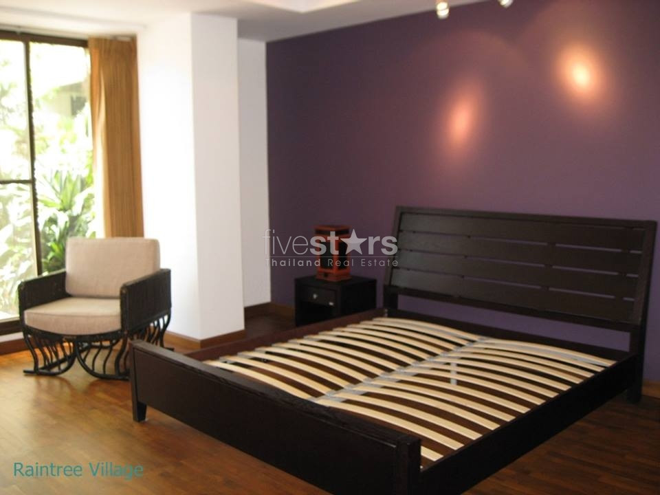 3 bedrooms Villa in Phrompong area close to BTS station, photo 4