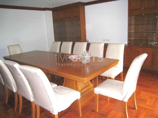 exclusive single house for rent with 4 bedroom and large private garden, photo 3