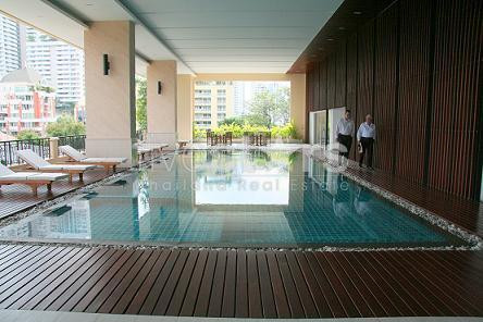in Bangkok, Sukhumvit area, new and modern condo, near BTS Prompong station, photo 5