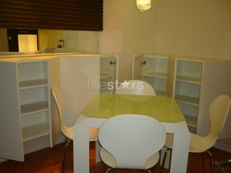 in Bangkok, Fully Furnished 2 bedrooms apartment, Located in Ratchadapisek Area, Closed to French School, photo 4