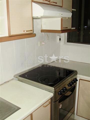 à Bangkok, appartement spacieux de 102 m² habitable avec 2 chambres quartier Ekamai, photo 2
