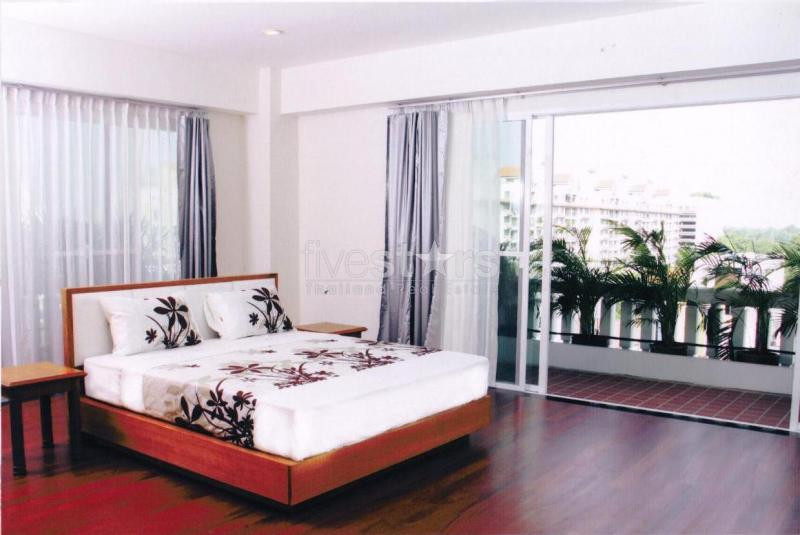 à Bangkok, appartement spacieux avec 3 chambres quartier Yennakard, photo 5