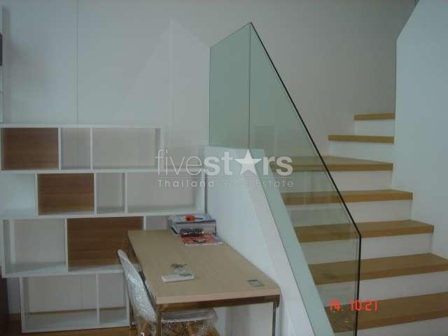 duplex moderne avec 1 chambre.