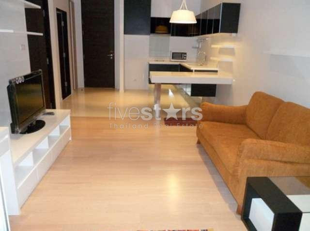 à Bangkok, quartier Sukhumvit-Thonglor, un prestigieux appartement avec 1 chambre., photo 2