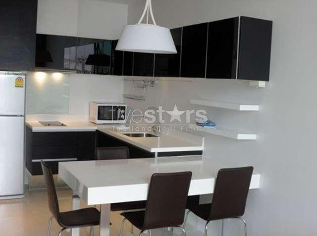 à Bangkok, quartier Sukhumvit-Thonglor, un prestigieux appartement avec 1 chambre., photo 3