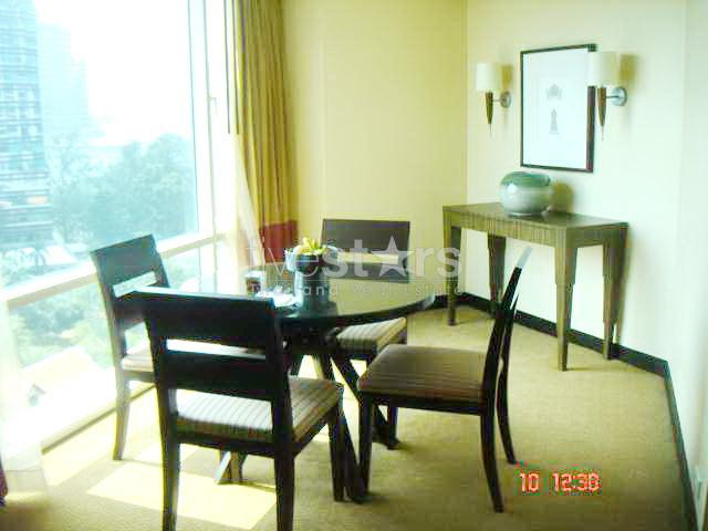 à Bangkok, dans le quartier de Pathumwan, un prestigieux appartement avec 1 chambre., photo 3
