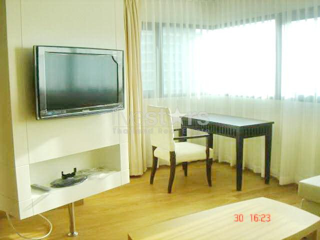 à Bangkok, appartement lumineux avec 1 chambre proche de l'alliance Francaise