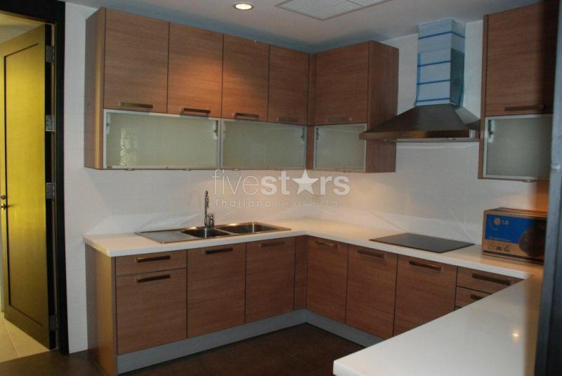 à Bangkok, appartement de standing avec 3 chambres dans un immeuble de 8 étages, photo 4