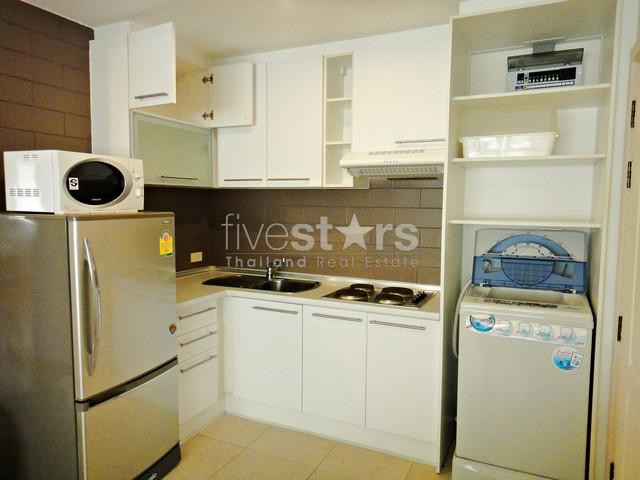 à Bangkok, quartier Sukhumvit-Asoke, un appartement agréable avec 2 chambres, situé à 500m du BTS Asoke, photo 2