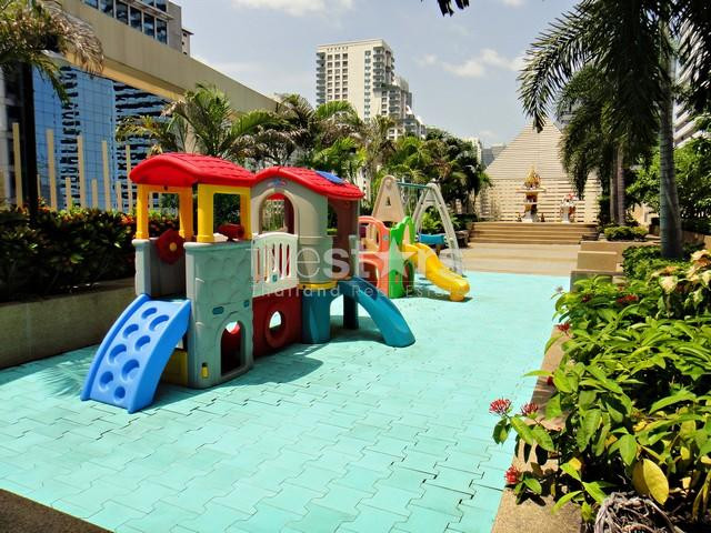 à Bangkok, quartier Sukhumvit-Asoke, un appartement agréable avec 2 chambres, situé à 500m du BTS Asoke, photo 5