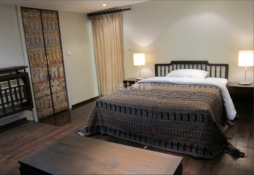 à Bangkok, sur Sathorn road, une maison traditionnelle style thaï avec 2 chambres, photo 6