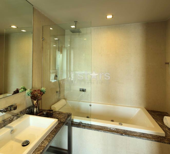 à Bangkok, quartier Silom/Sala daeng, appartement moderne avec 1 et 2 chambres proche du BTS Chong Nongsi, photo 5