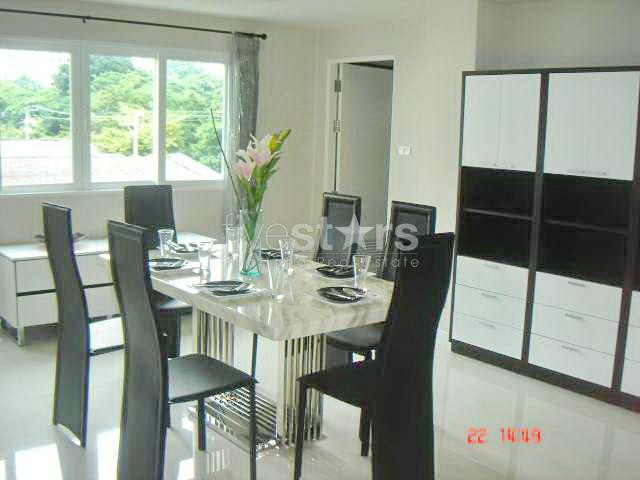 appartement lumineux avec 2 chambres