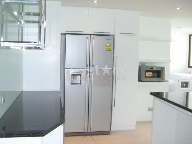 appartement spacieux de 380 m2 avec 4 chambres quartier Asoke, photo 5