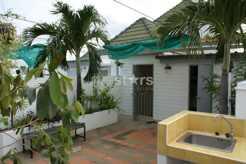 Appartement avec 2 chambres et terrasse privée quartier Prakanong, photo 4
