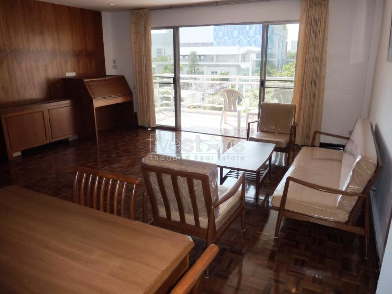 à Bangkok, appartement avec 1 chambre proche BTS Ekamai, qui accepte les animaux., photo 2