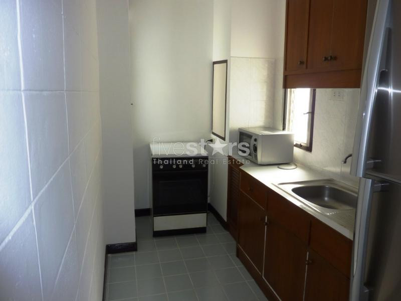 à Bangkok, appartement avec 1 chambre proche BTS Ekamai, qui accepte les animaux., photo 6