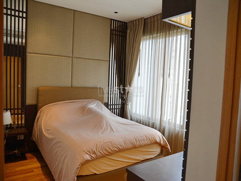 à Bangkok, appartement modern avec 2 chambres dans un immeuble de standing quartier Prompong, photo 9