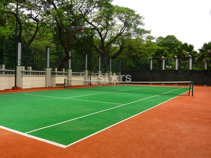 In Bangkok Luxury 4 Bedrooms Condominium with private lift, In Chidlom Area, photo 8