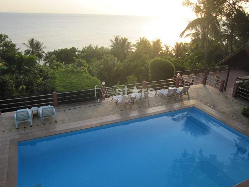 A Kho Phangan,  important resort à reprendre, 36 chambres.