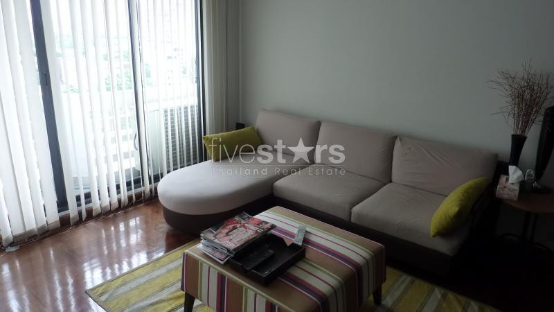 Nice 2 bed, 2 bath for rent in Sukhumvit Soi 10