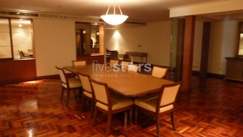 Large 3 Bedroom Apartment For Rent In Sukhumvit 11
