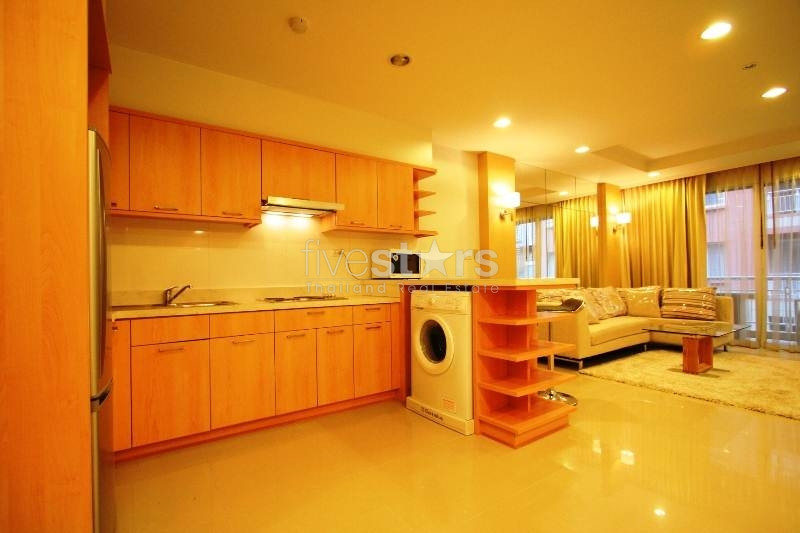 Nice 2 bedroom recently had 1.5 M refurbishment  for rent in Sukhumvit 39, photo 3