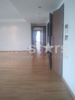 1, photo 4