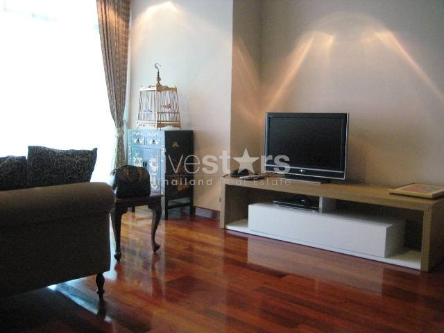 Lovely 2 bedroom apartment Sukhumvit soi 11
