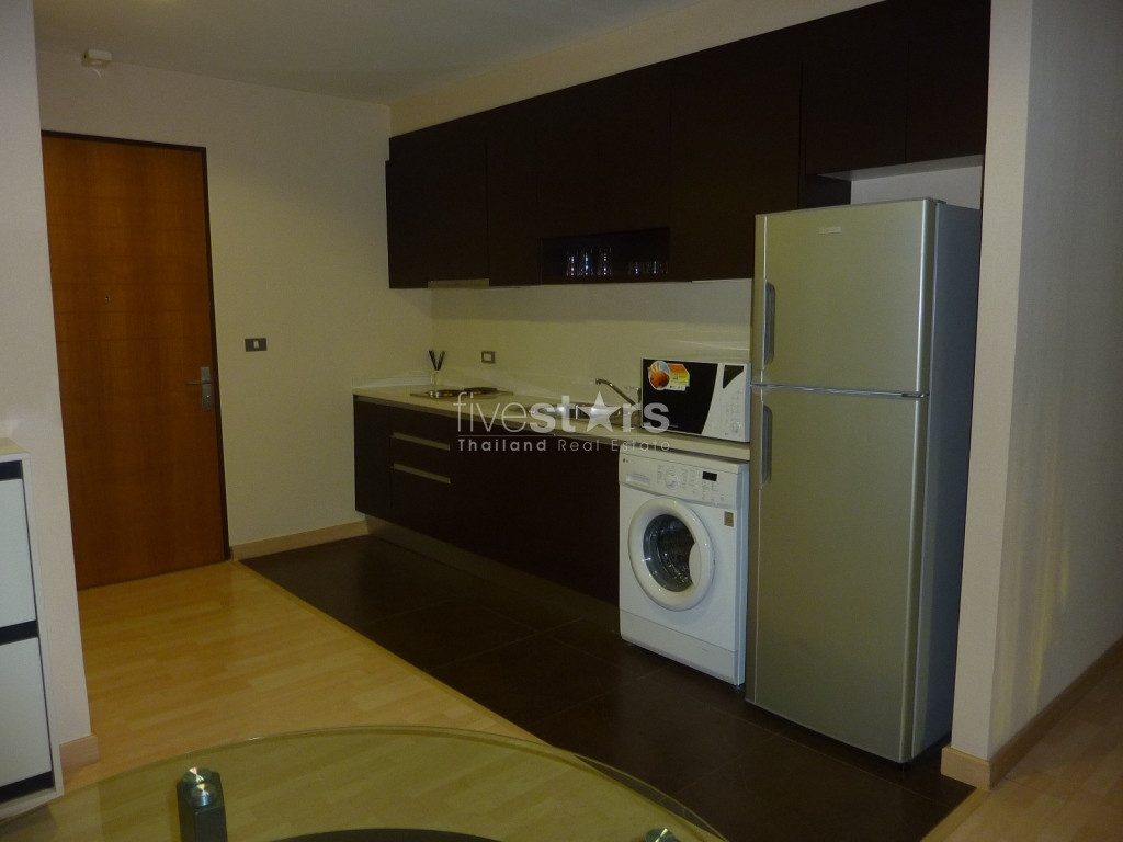 Highrise 2 bedroom condo available, photo 6