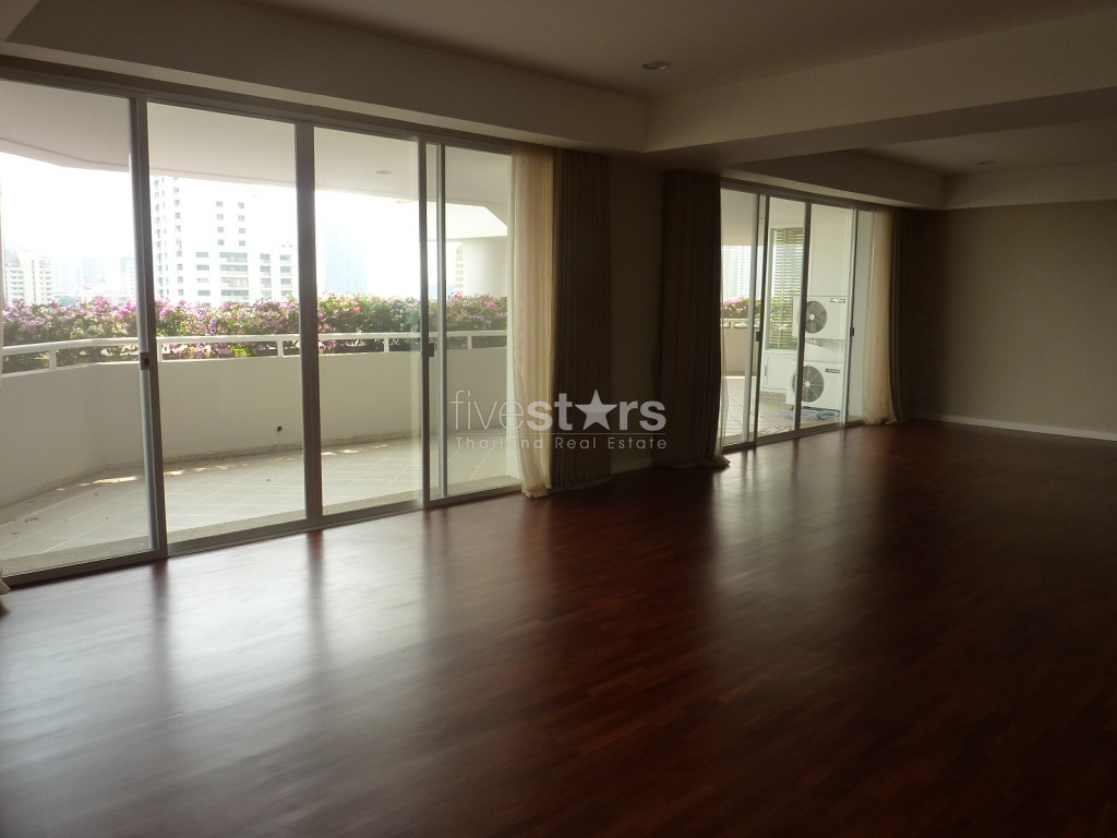 Appartement spacieux avec 4 chambres quartier Ekamai
