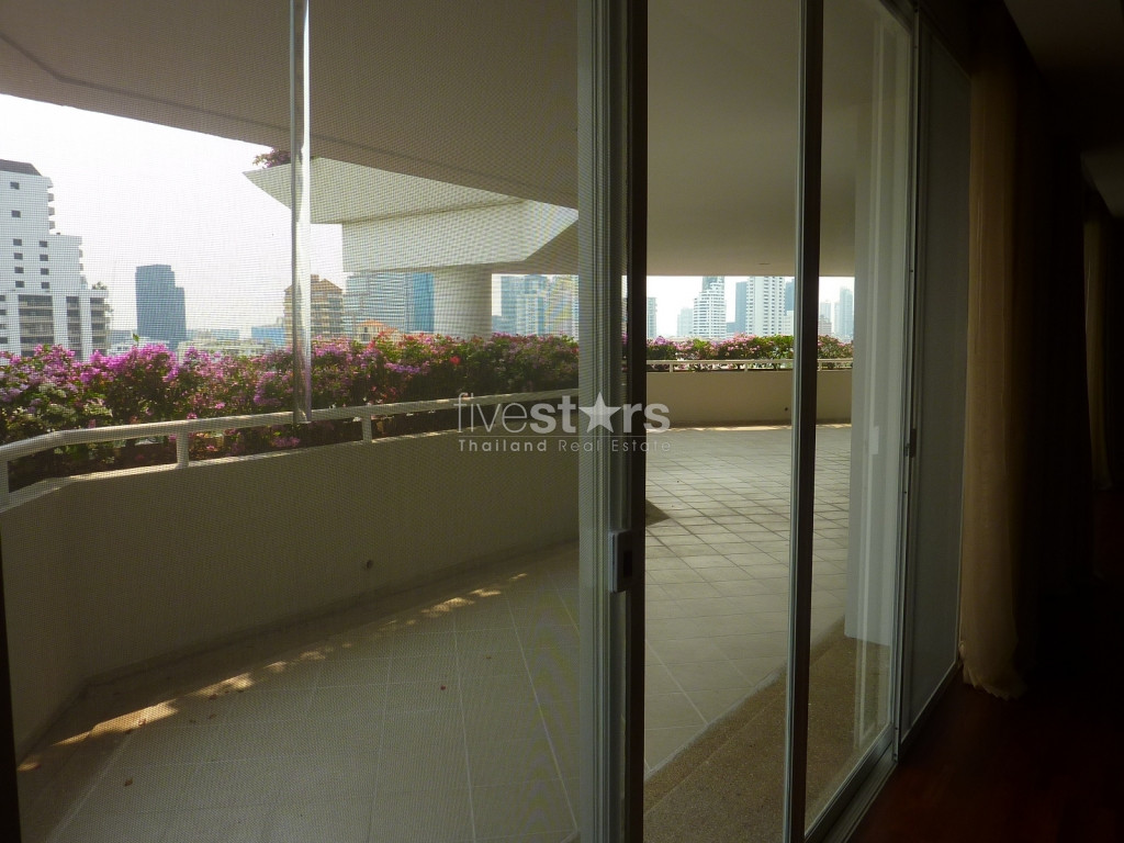 Appartement spacieux avec 4 chambres quartier Ekamai, photo 5